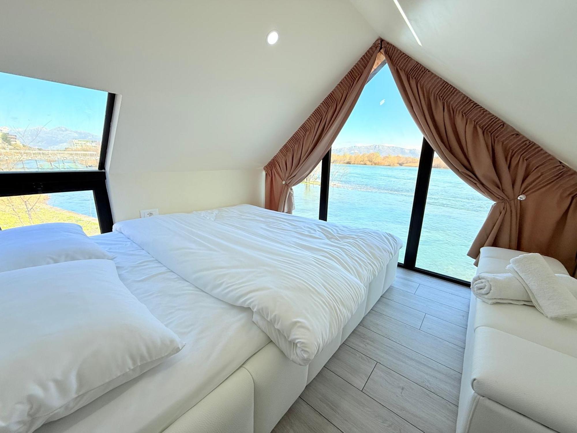 446 Tiny House Zues Apartman *